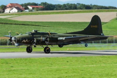 G-BEDF (124485) Boeing B-17G Flying Fortress