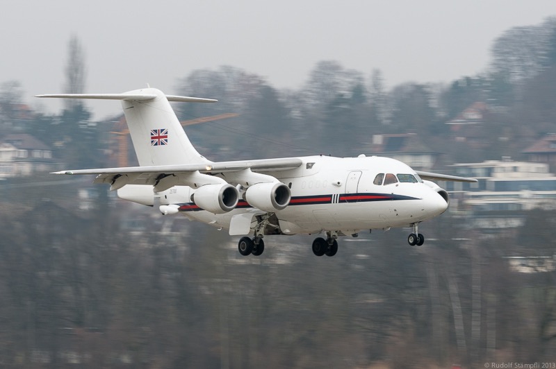 ZE700 British Aerospace BAe-146-100 Statesman