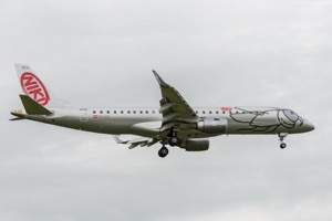 OE-IHC Embraer ERJ-190-100 LR